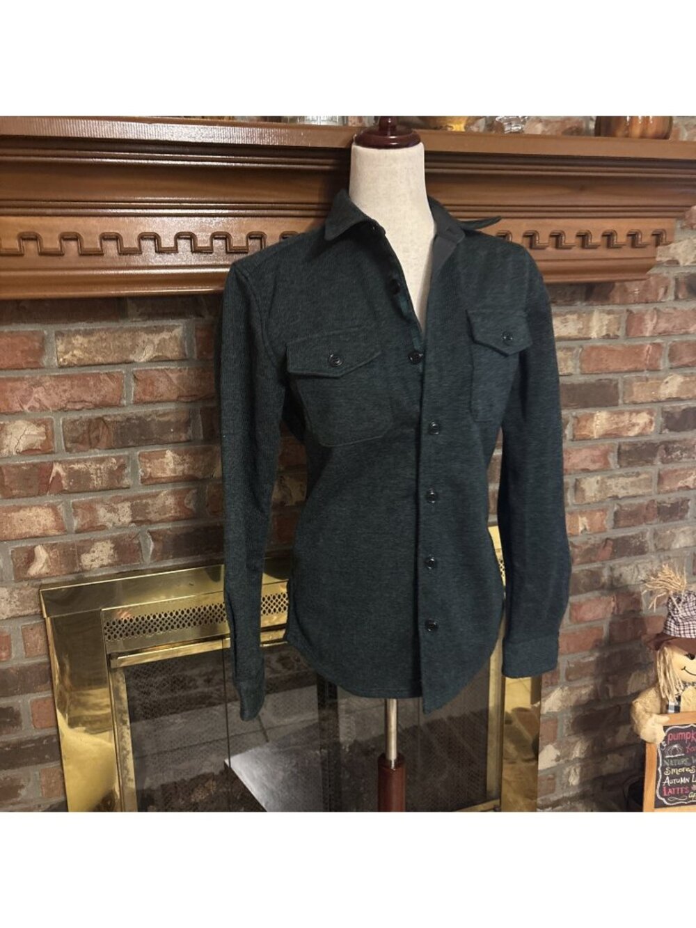 Edgevale Ladies Green Corduroy Heavy Shirt Size Small Wool Blend Made In The USA